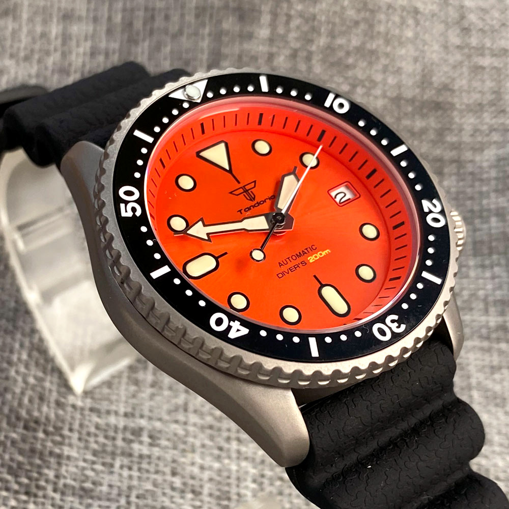 ساعة تاندوريو للرجال 41 ملم من - مراجعة Rubber Strap Diver وسعره