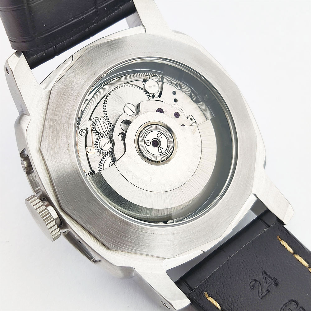 ساعة رجالية 44 ملم بحركة سيجل  - مراجعة Stainless Bracelet Diver وسعره