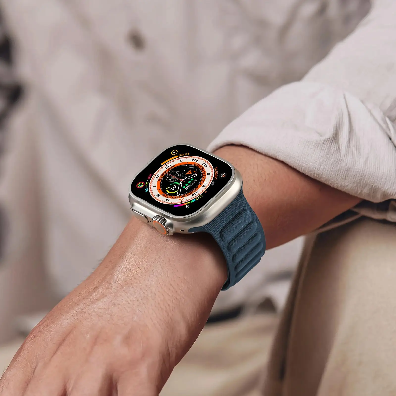 FineWoven المغناطيسي حلقة حزام - مراجعة Milanese Loop Magnetic وسعره