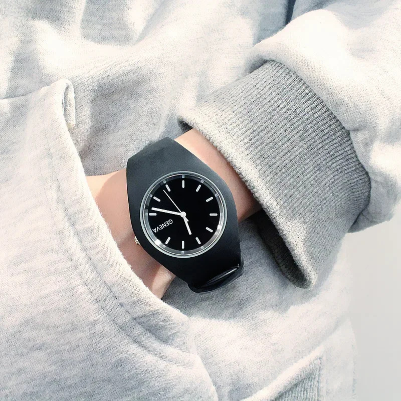 الرجال مشاهدة النساء كريم اللو - مراجعة Silicone Band Women وسعره