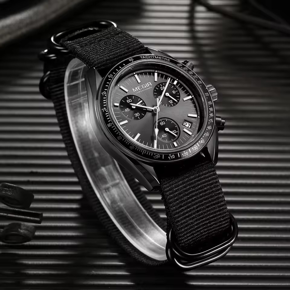 MEGIR 2247 ساعة كوارتز رجالية  - مراجعة Canvas Strap Watch وسعره